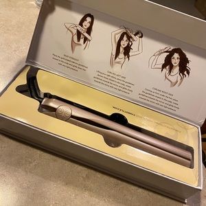 Tyme Hair Iron